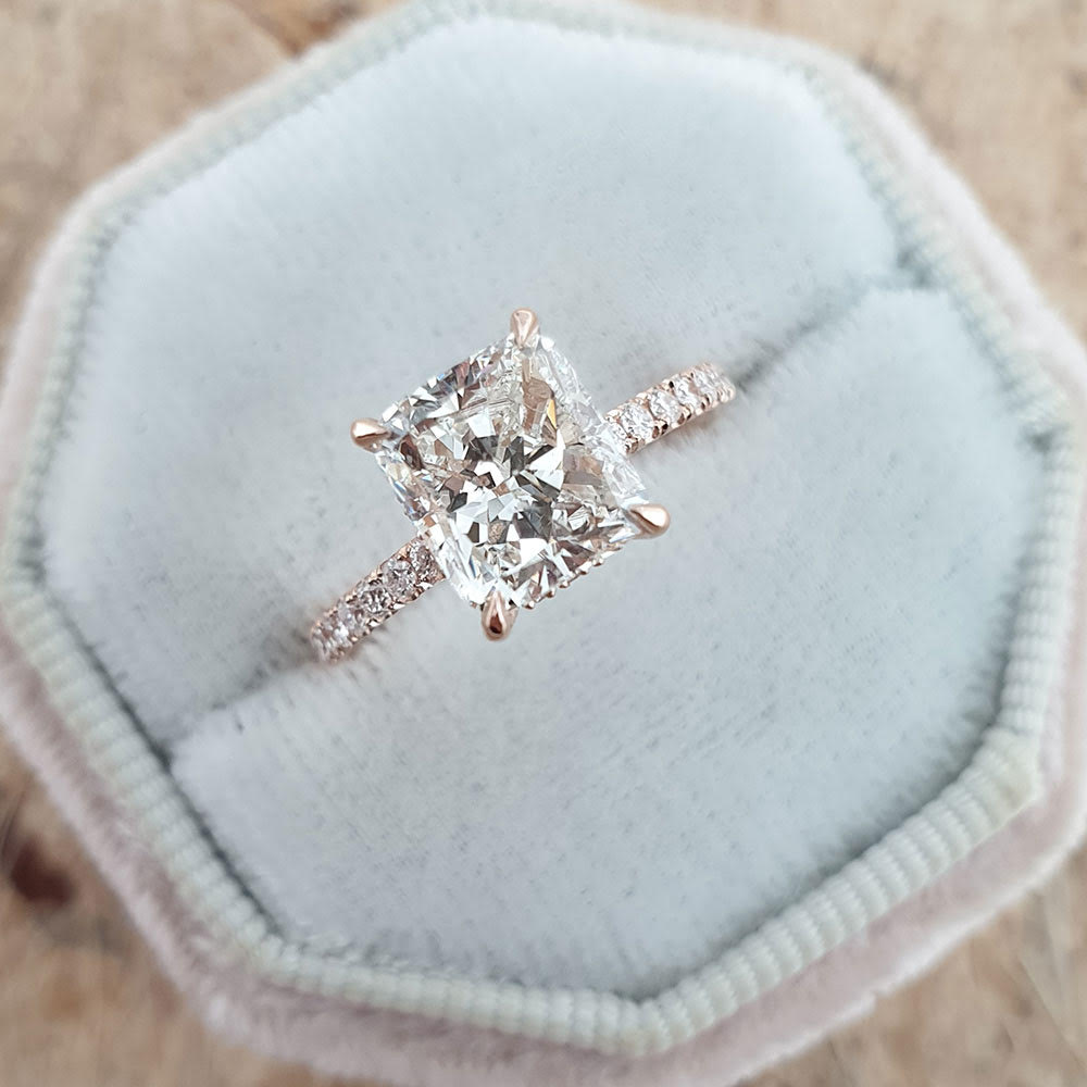 Earth diamonds and Lab diamonds