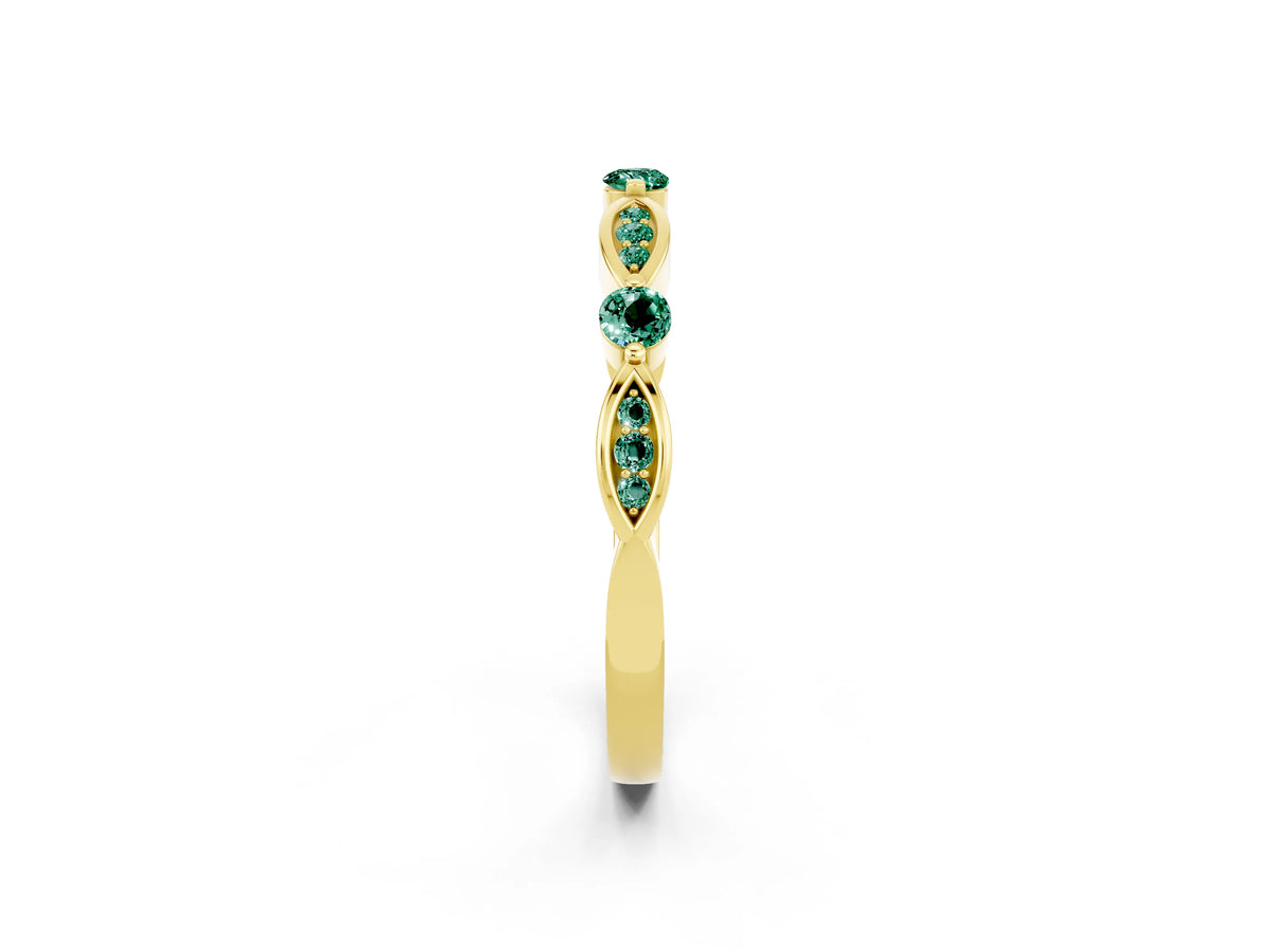 Alternating Marquise and Round Green Sapphire Milgrain Band in Yellow gold with Bezel Setting_2