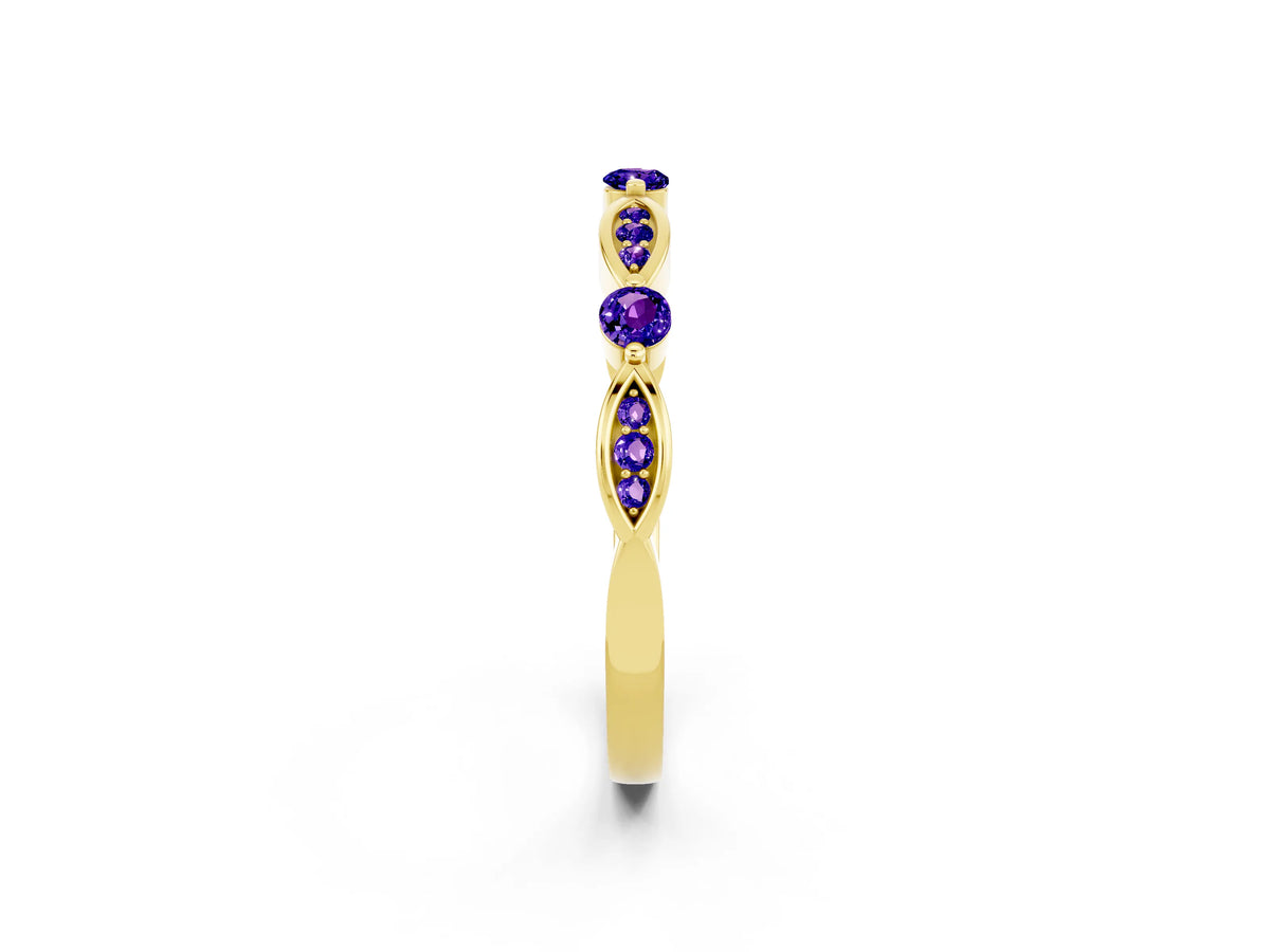Alternating Marquise and Round Tanzanite Milgrain Band in Yellow gold with Bezel Setting_2