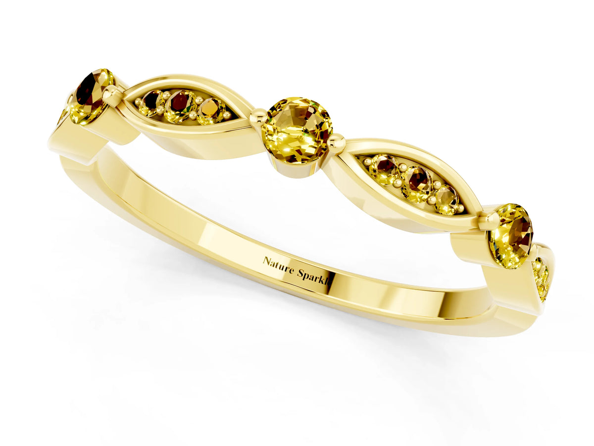 Alternating Marquise and Round Yellow Sapphire Milgrain Band in Yellow gold with Bezel Setting_1