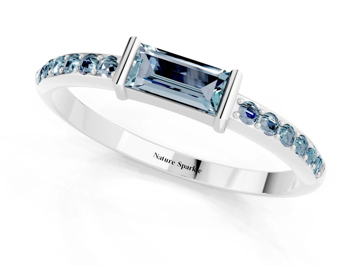 Baguette Aquamarine Pavé Band in Silver with Bar Setting_1