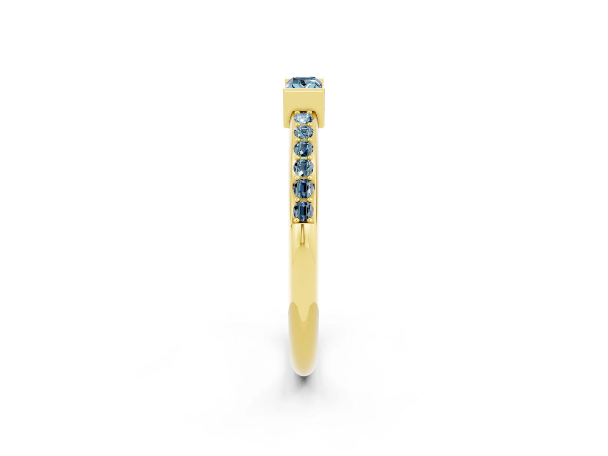 Baguette Aquamarine Pavé Band in Yellow gold with Bar Setting_2