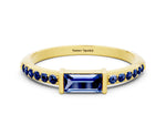 Baguette Blue Sapphire Pavé Band in Yellow gold with Bar Setting