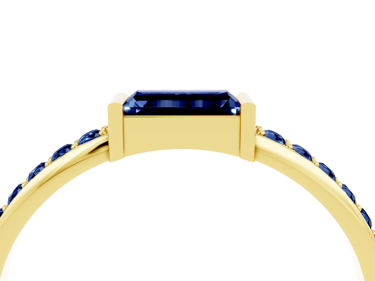 Baguette Blue Sapphire Pavé Band in Yellow gold with Bar Setting_4