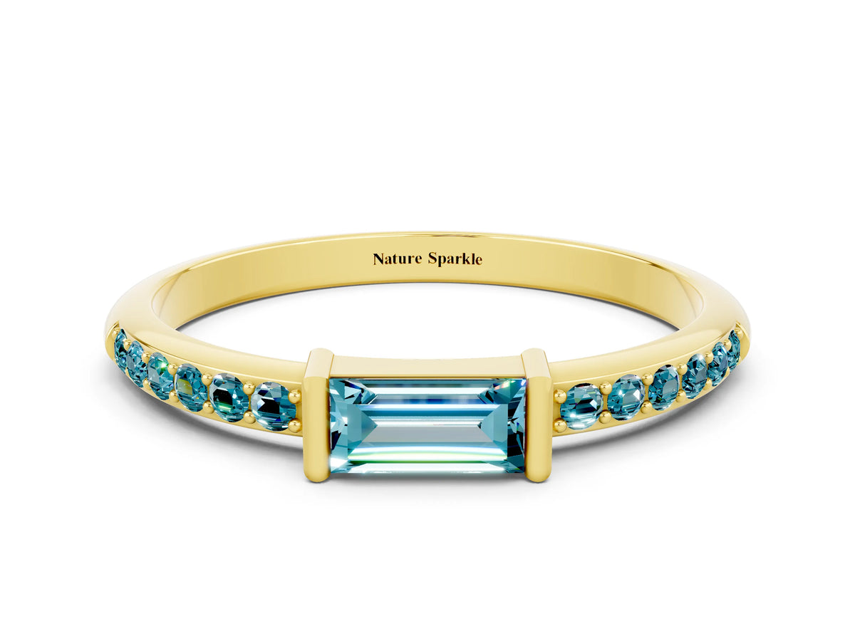 Baguette Blue Topaz Pavé Band in Yellow gold with Bar Setting