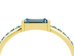 Baguette Blue Topaz Pavé Band in Yellow gold with Bar Setting_4