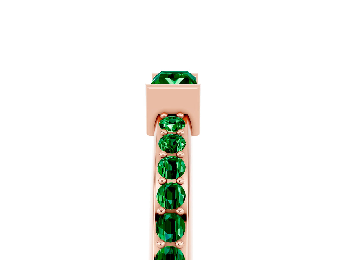 Baguette Emerald Pavé Band in Rose gold with Bar Setting_5