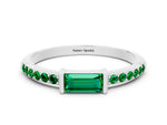 Baguette Emerald Pavé Band in White gold with Bar Setting