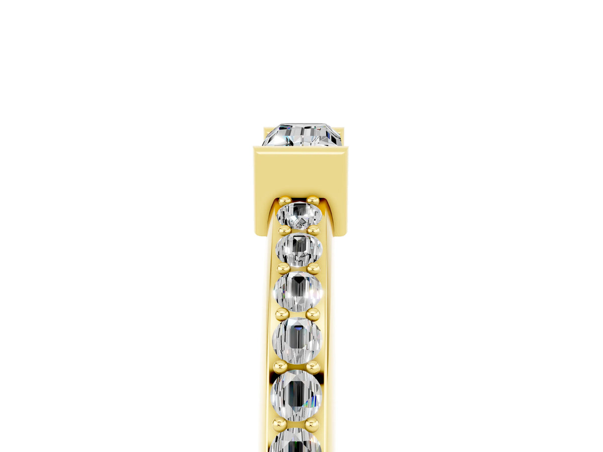 Baguette Moissanite Pavé Band in Yellow gold with Bar Setting_5