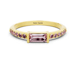 Baguette Morganite Pavé Band in Yellow gold with Bar Setting
