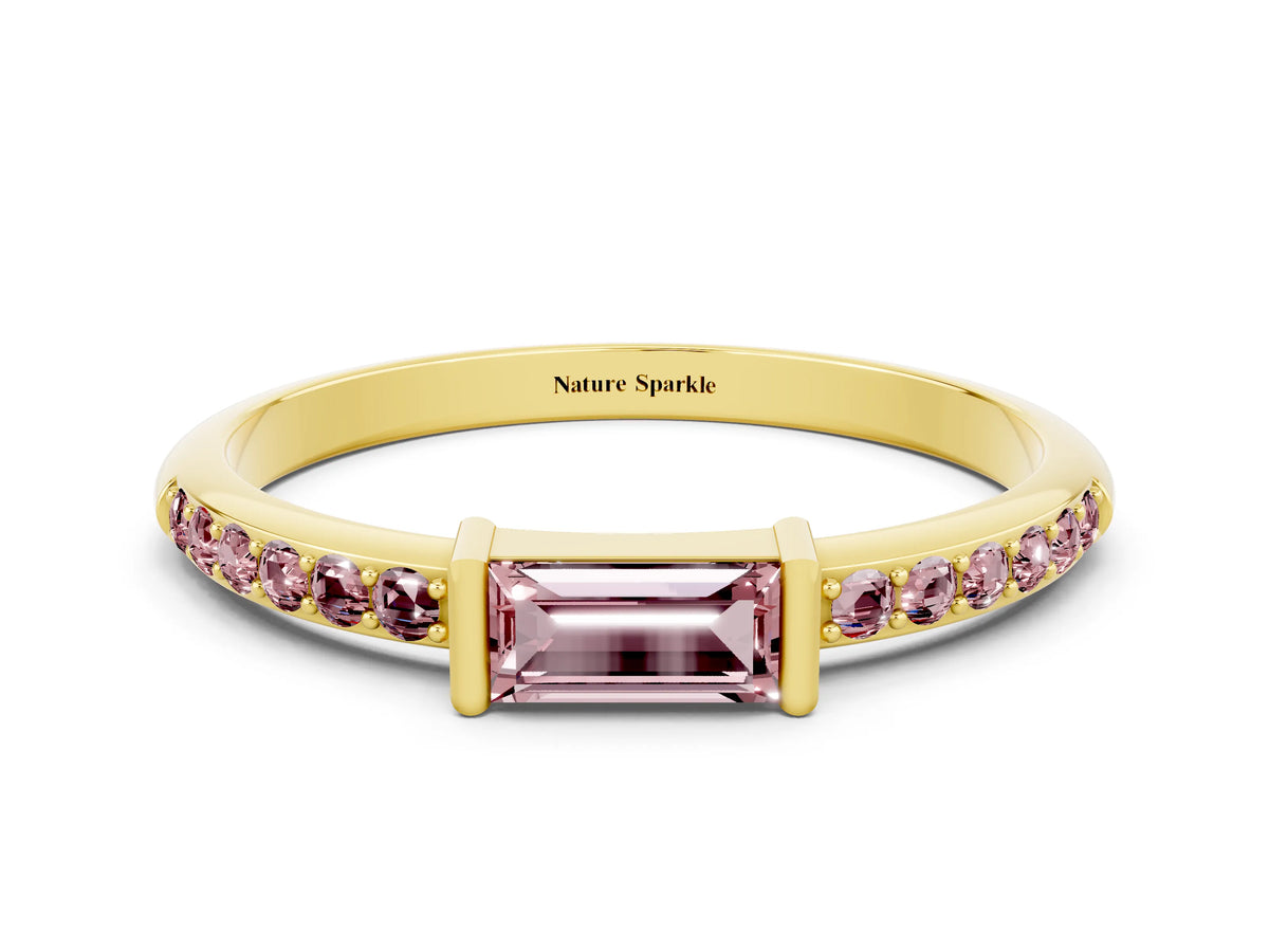 Baguette Morganite Pavé Band in Yellow gold with Bar Setting