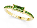 Baguette Peridot Pavé Band in Yellow gold with Bar Setting_1
