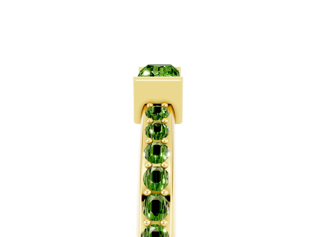 Baguette Peridot Pavé Band in Yellow gold with Bar Setting_5