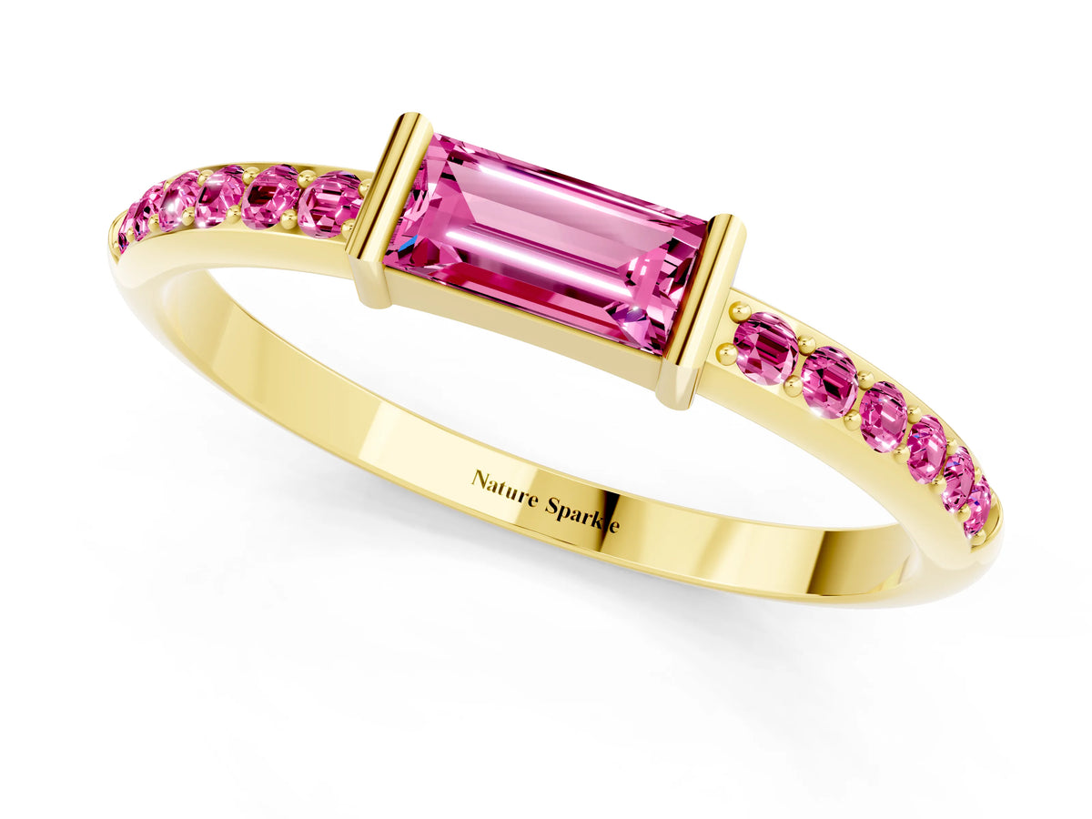 Baguette Pink Sapphire Pavé Band in Yellow gold with Bar Setting_1