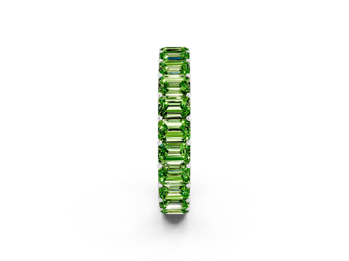 Emerald Cut Peridot Eternity Band in Silver with Aligned Shared Prong Setting_2