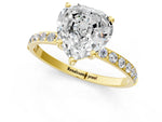 Heart Cut Diamond Solitaire Ring in Yellow gold with Round Pavé Band_7