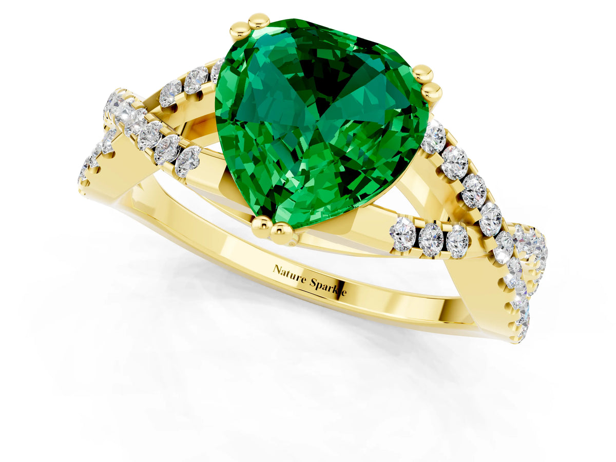 Heart Cut Emerald Solitaire Ring in Yellow gold with Interwoven Pavé Band and Prong Setting_1