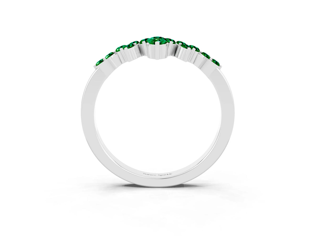 Marquise and Round Emerald Chevron Band in White gold with Prong Setting_3
