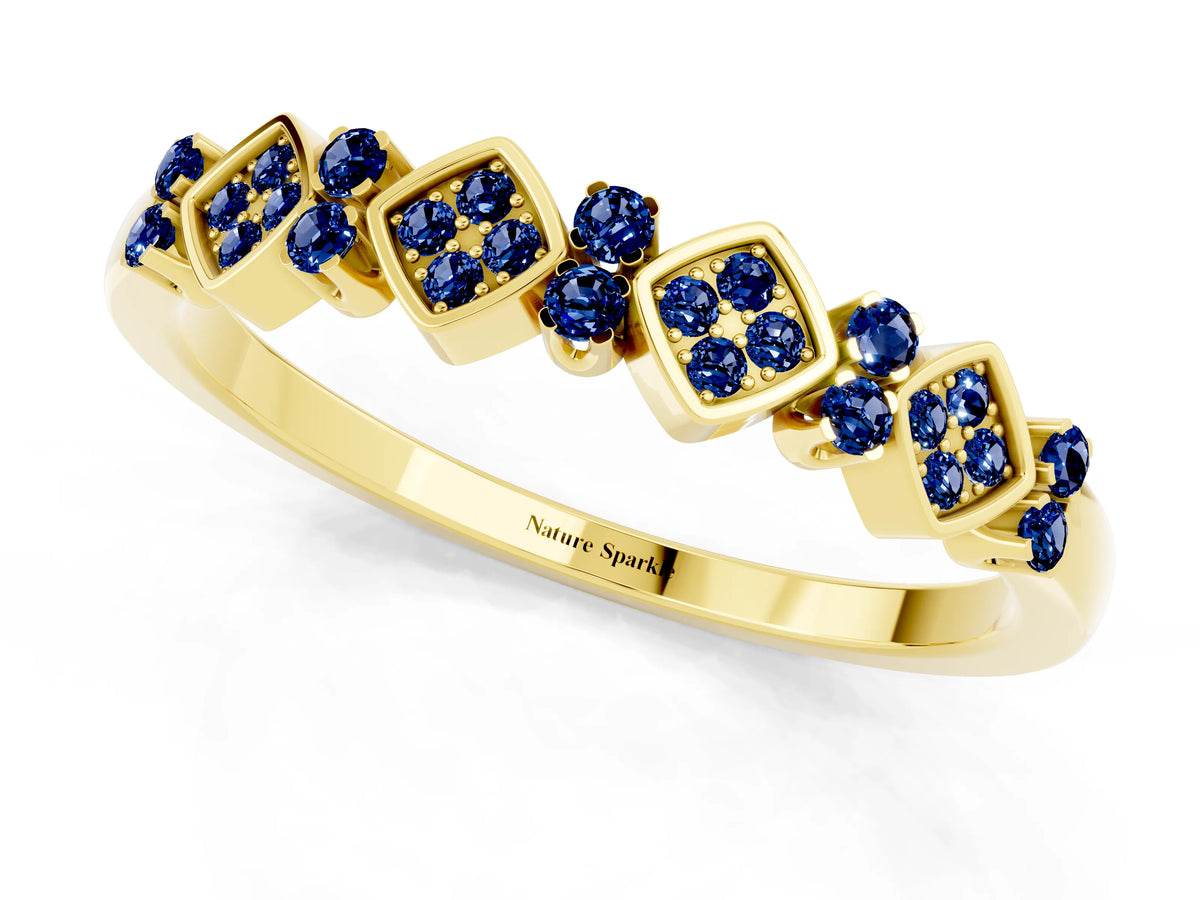 Pavé Cushion Blue Sapphire Cluster Eternity Band in Yellow gold with Prong Setting_1