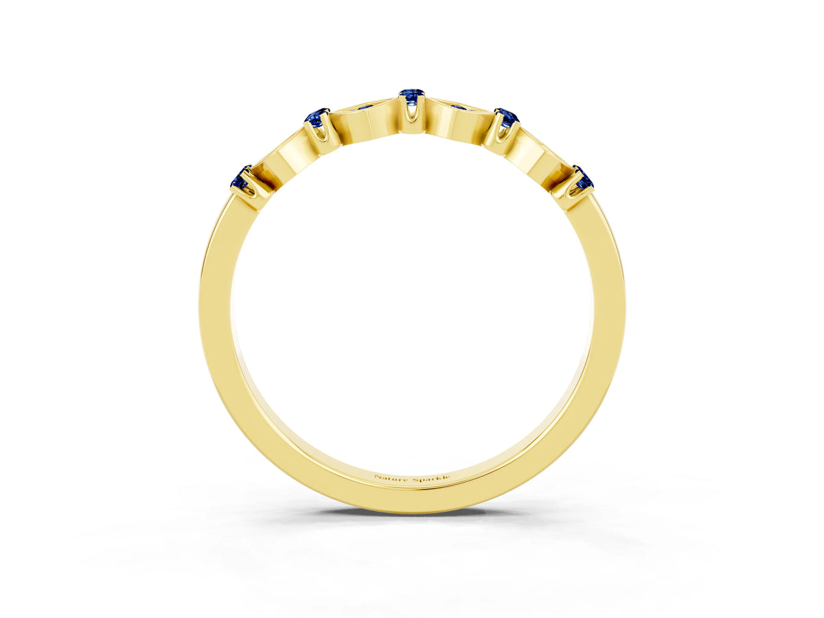 Pavé Cushion Blue Sapphire Cluster Eternity Band in Yellow gold with Prong Setting_3