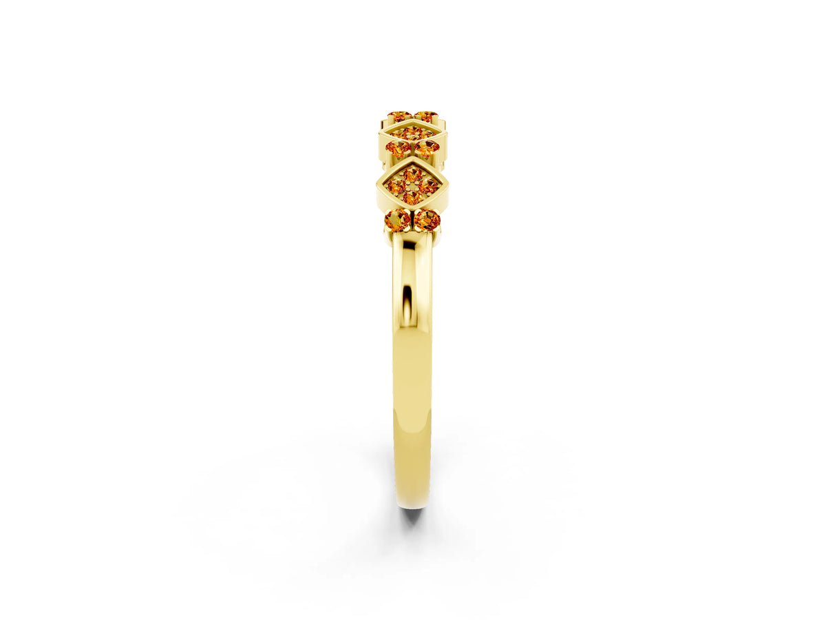 Pavé Cushion Citrine Cluster Eternity Band in Yellow gold with Prong Setting_2