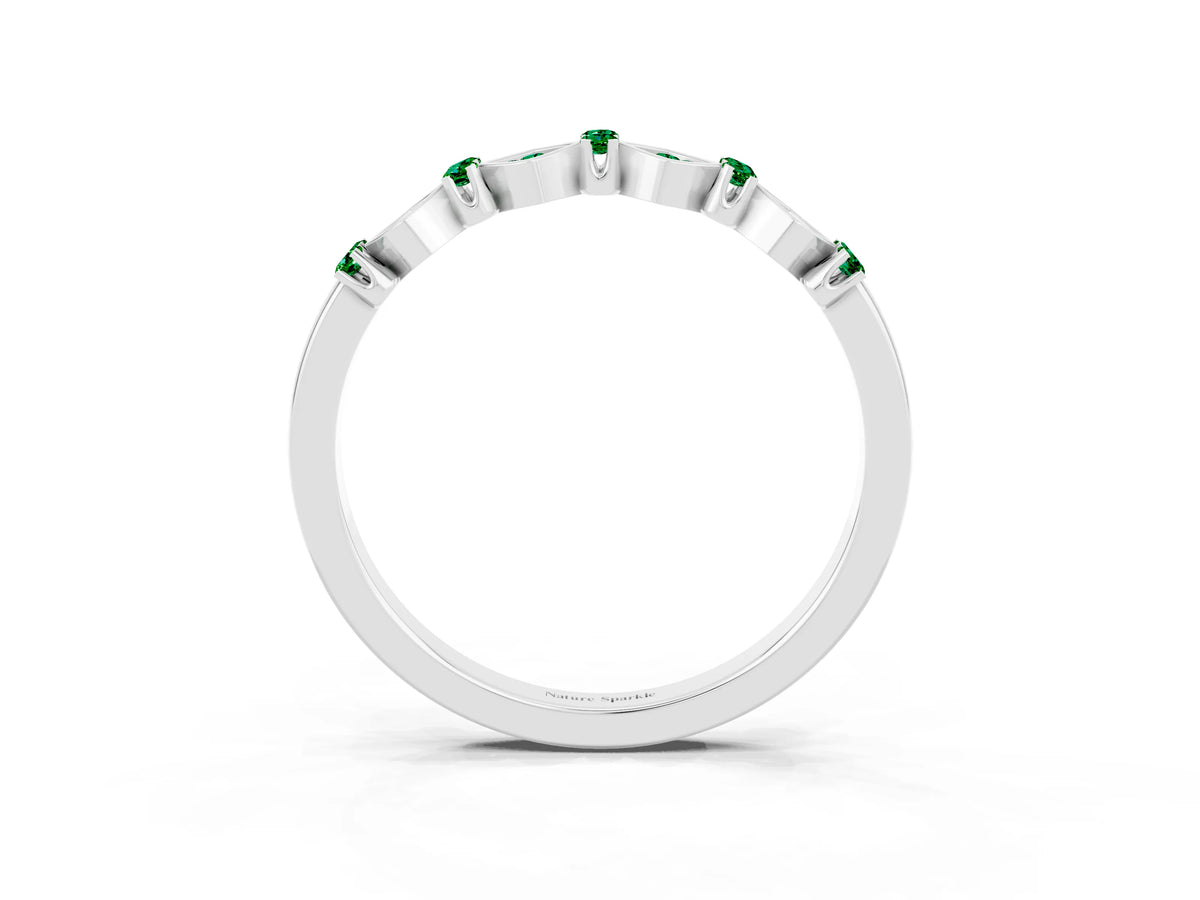 Pavé Cushion Emerald Cluster Eternity Band in Platinum with Prong Setting_3