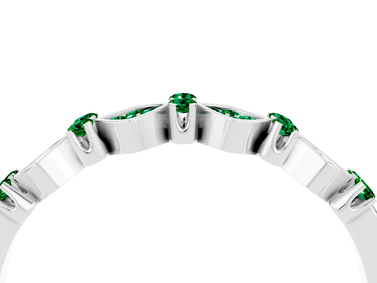 Pavé Cushion Emerald Cluster Eternity Band in Platinum with Prong Setting_4