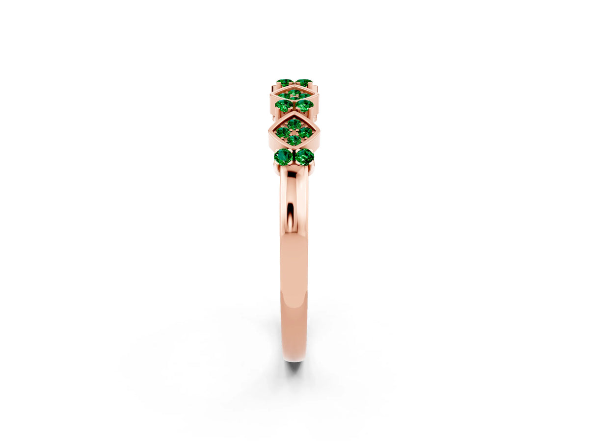 Pavé Cushion Emerald Cluster Eternity Band in Rose gold with Prong Setting_2