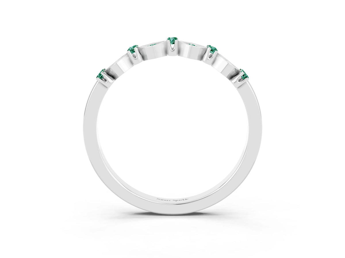 Pavé Cushion Green Sapphire Cluster Eternity Band in Platinum with Prong Setting_3