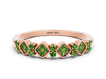 Pavé Cushion Peridot Cluster Eternity Band in Rose gold with Prong Setting