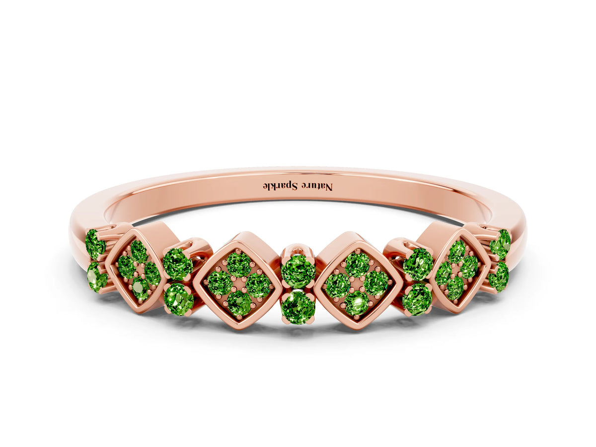 Pavé Cushion Peridot Cluster Eternity Band in Rose gold with Prong Setting