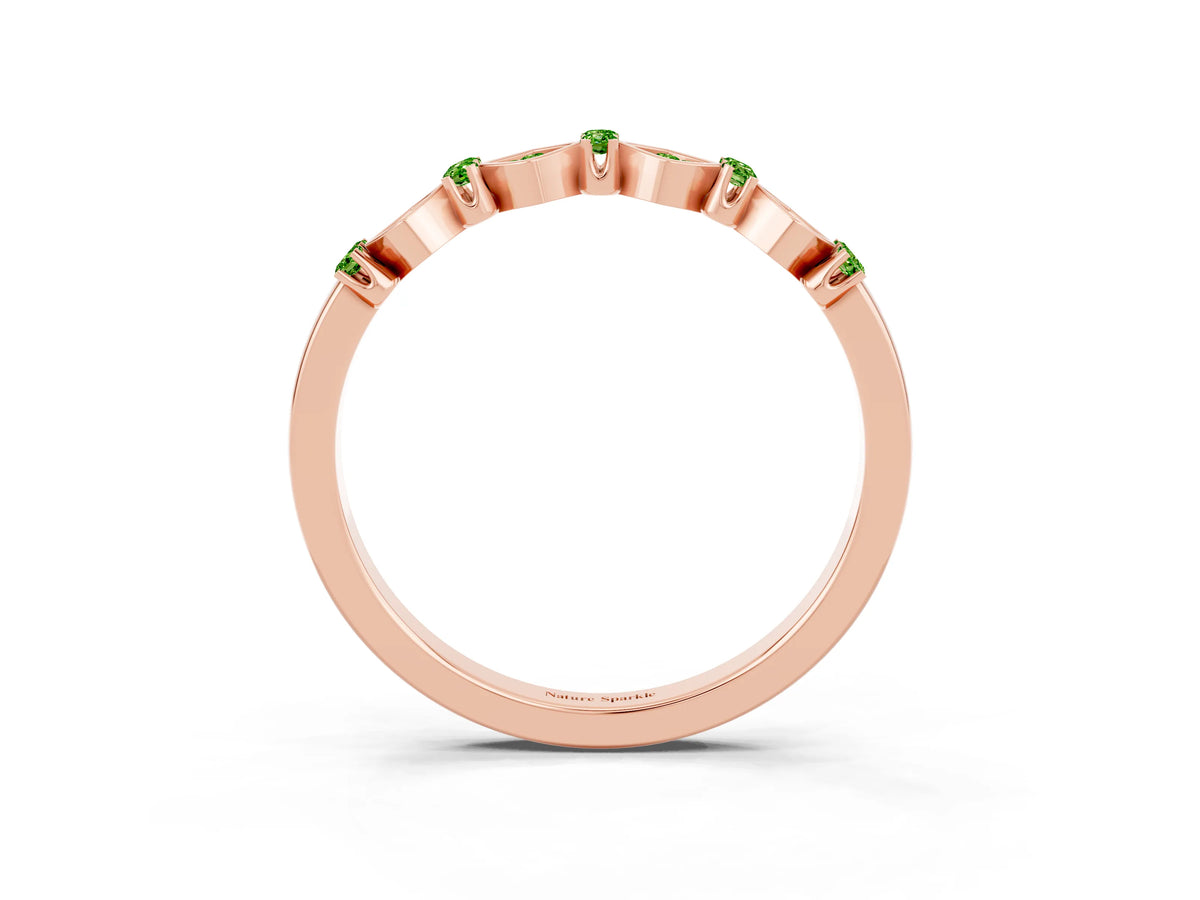 Pavé Cushion Peridot Cluster Eternity Band in Rose gold with Prong Setting_3
