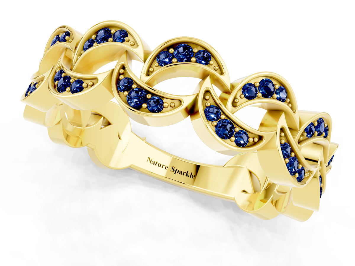 Pavé Round Blue Sapphire Interlocking Eternity Band in Yellow gold with Bezel Prong Setting_1