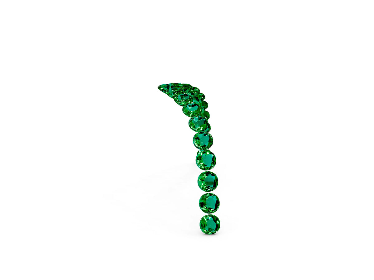 Pavé Round Emerald Chevron Band in Platinum with Shared Prong Setting_2