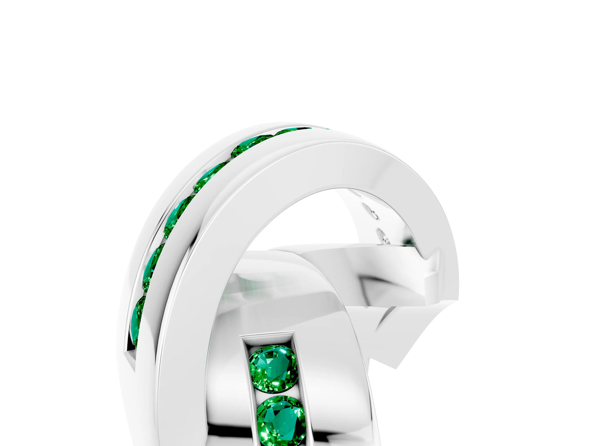 Pavé Round Emerald Crossover Band in Silver with Channel Setting_5