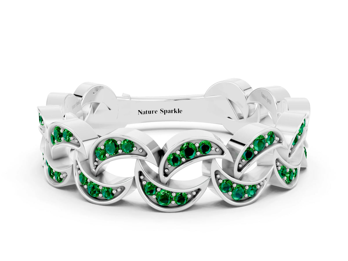 Pavé Round Emerald Interlocking Eternity Band in Platinum with Bezel Prong Setting