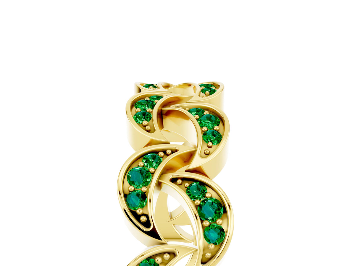 Pavé Round Emerald Interlocking Eternity Band in Yellow gold with Bezel Prong Setting_5