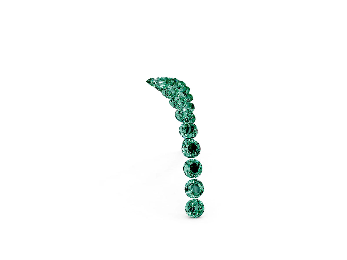 Pavé Round Green Sapphire Chevron Band in Yellow gold with Shared Prong Setting_2
