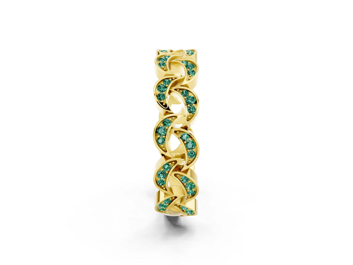 Pavé Round Green Sapphire Interlocking Eternity Band in Yellow gold with Bezel Prong Setting_2