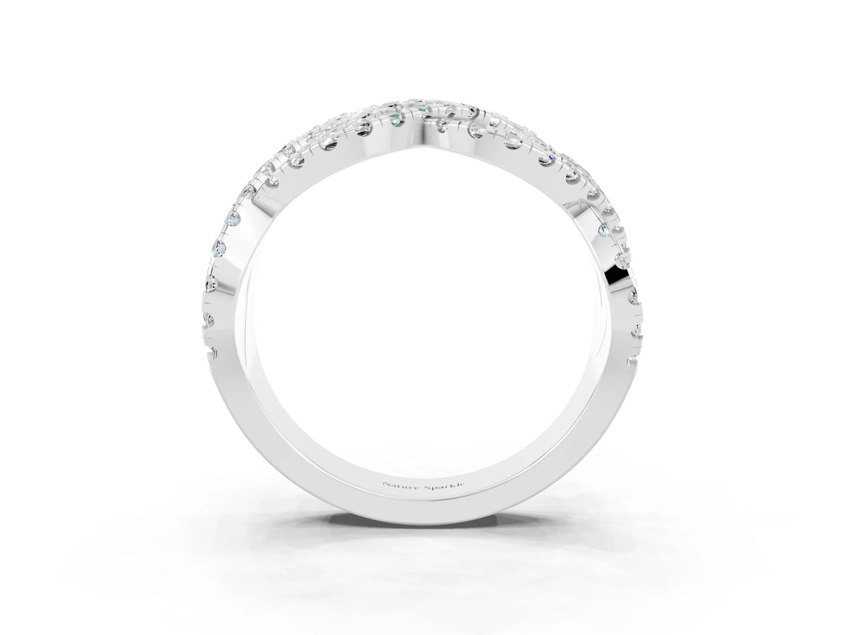 Pavé Round Moissanite Infinity Twist Band in White gold with Shared Prong Setting_3
