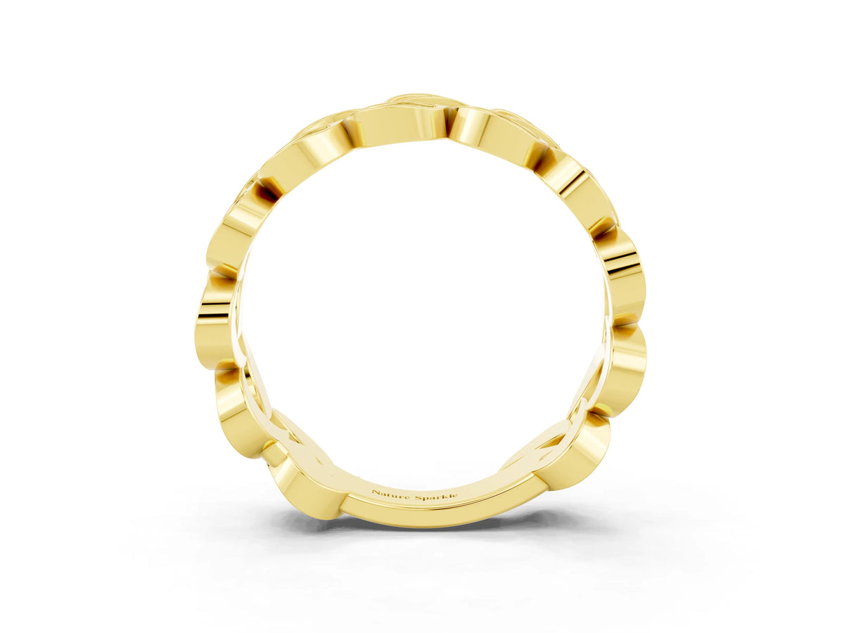 Pavé Round Moissanite Interlocking Eternity Band in Yellow gold with Bezel Prong Setting_3