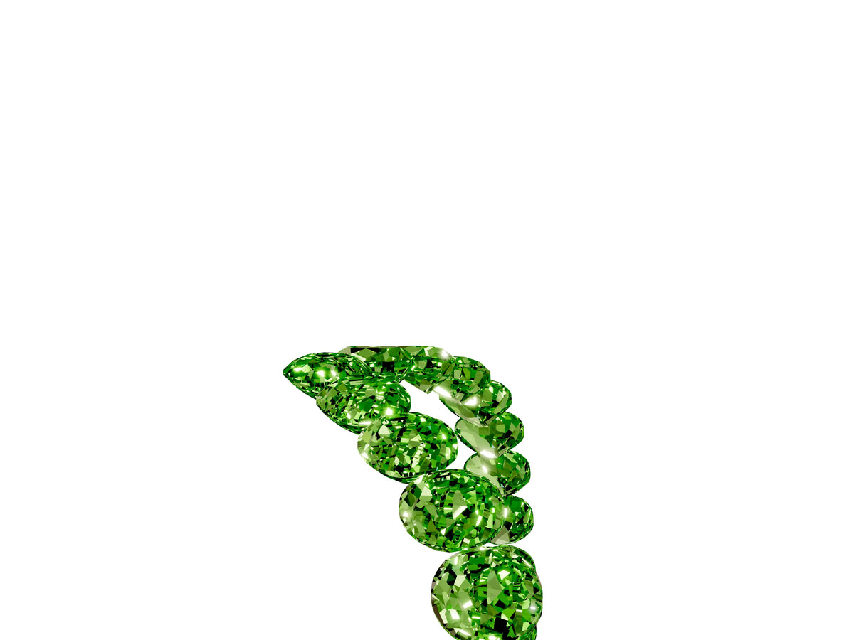 Pavé Round Peridot Chevron Band in Yellow gold with Shared Prong Setting_5