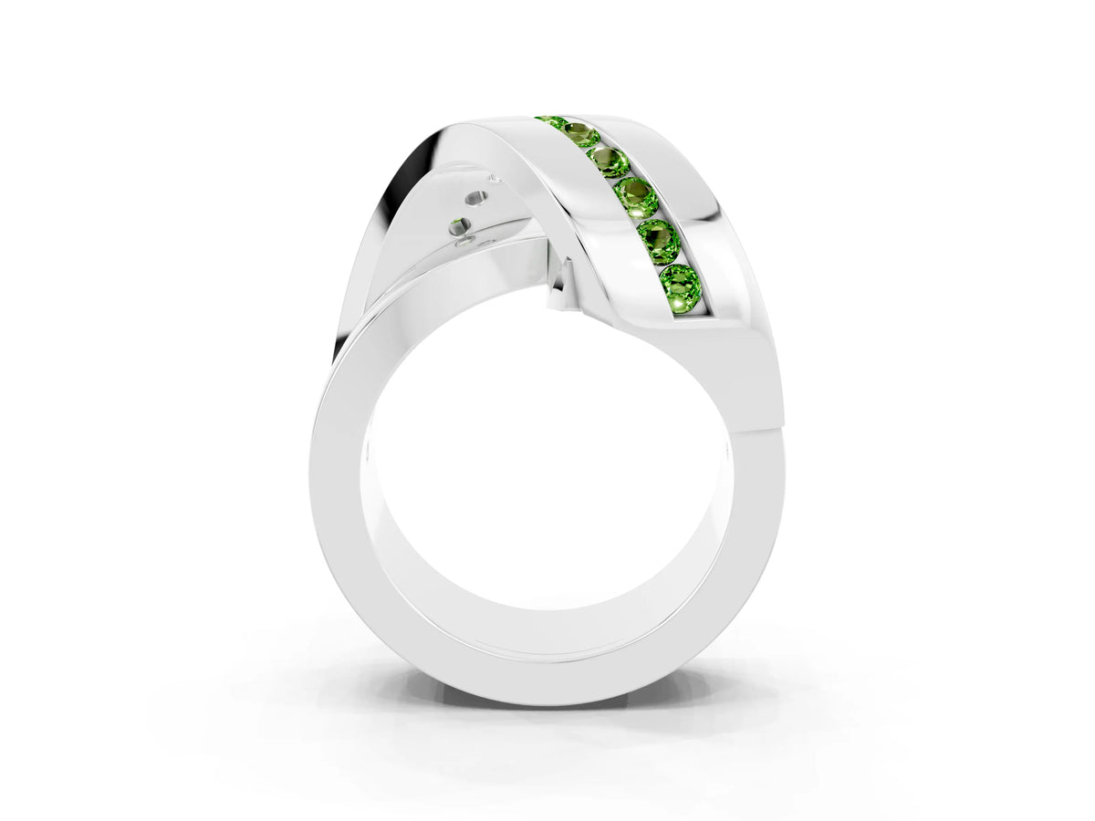 Pavé Round Peridot Crossover Band in Platinum with Channel Setting_3
