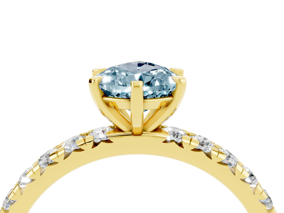 Pear Cut Aquamarine Pavé Solitaire Ring in Yellow gold with Round Pavé Band and Prong Setting_4