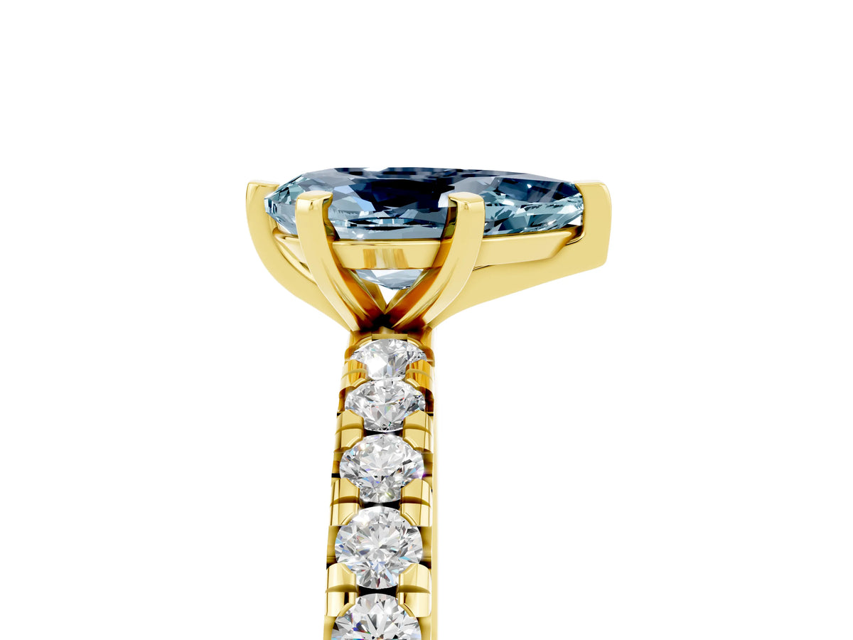 Pear Cut Aquamarine Pavé Solitaire Ring in Yellow gold with Round Pavé Band and Prong Setting_5