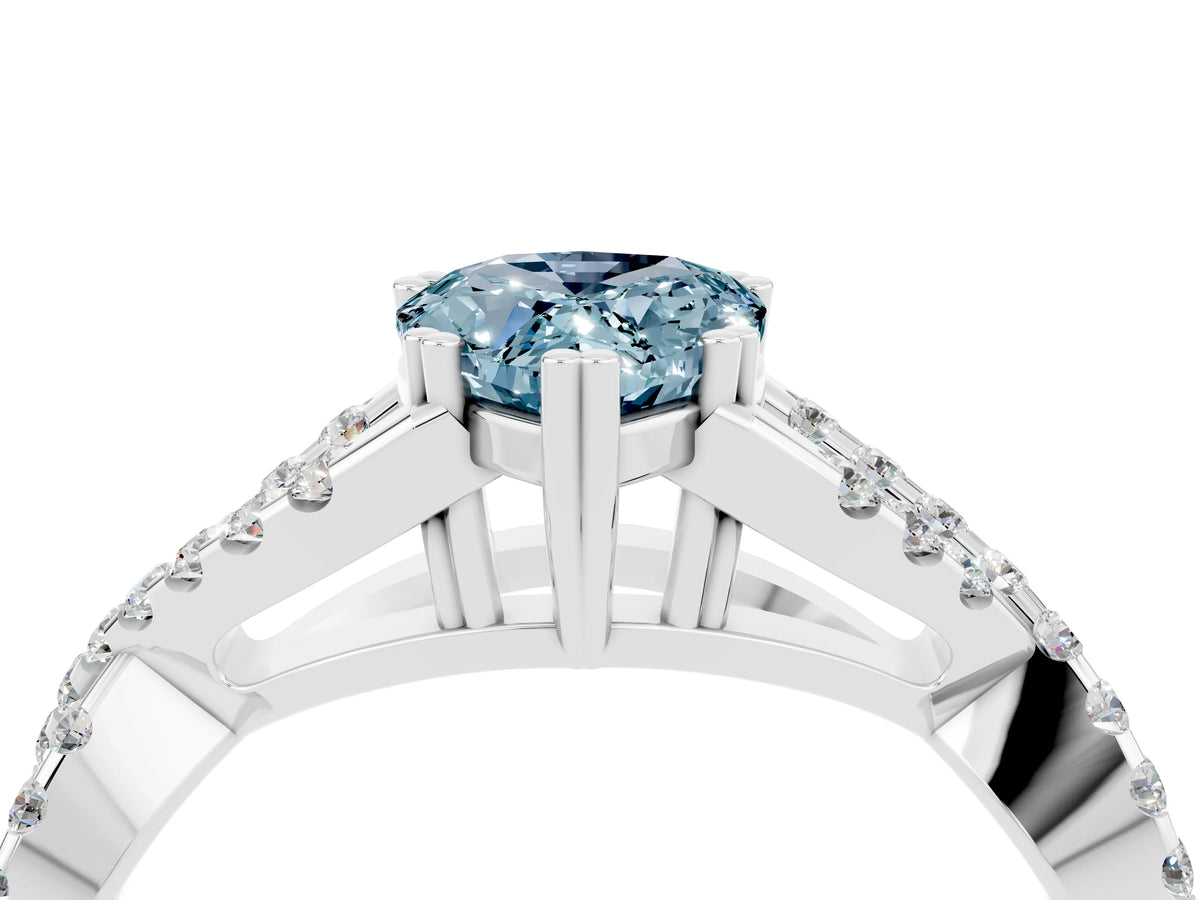 Pear Cut Aquamarine Solitaire Ring in White gold with Interwoven Pavé Band and Prong Setting_4