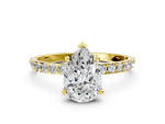 Pear Cut Diamond Pavé Band Solitaire Ring in Yellow gold with Round Accents_24