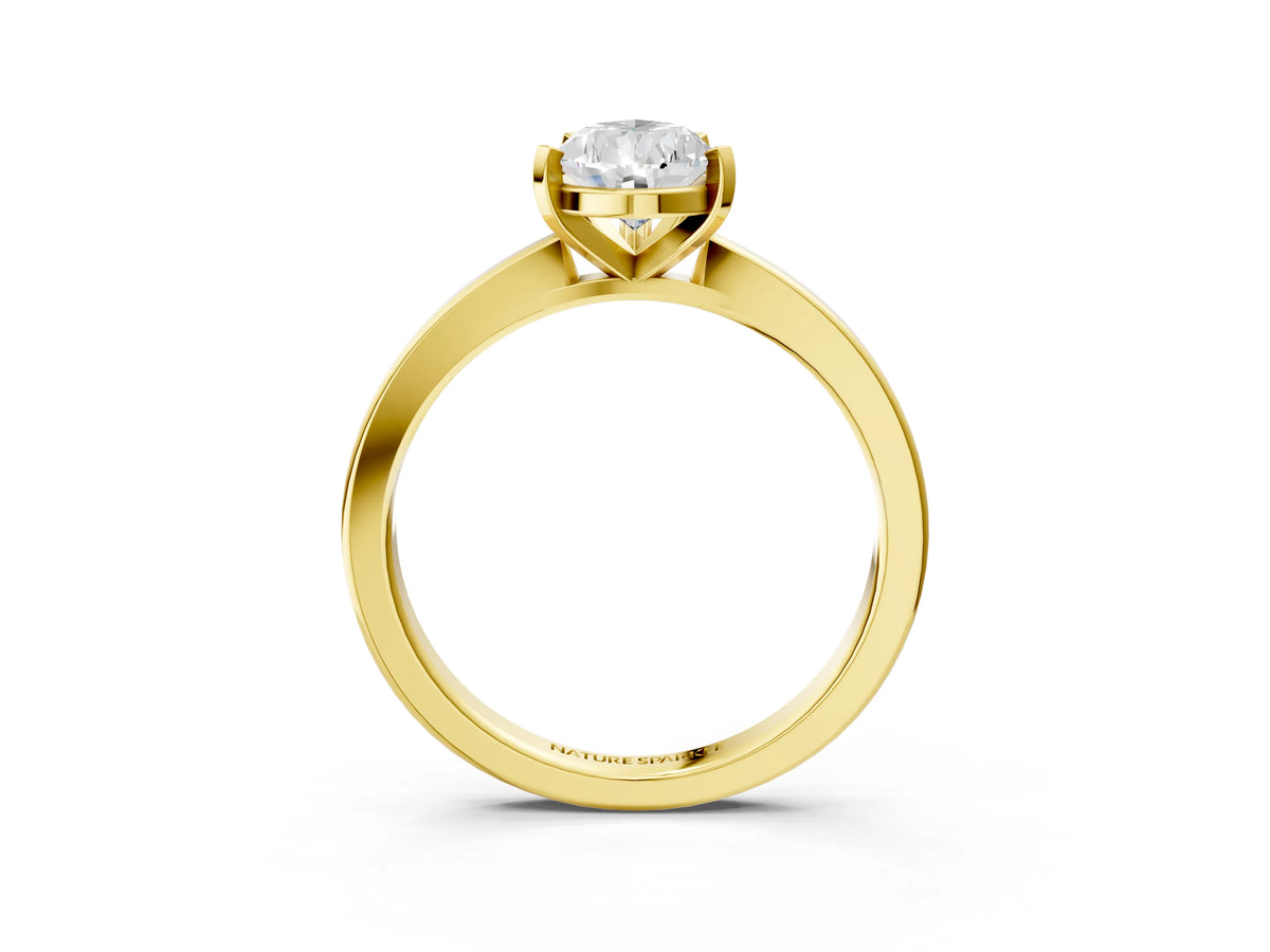 Pear Cut Diamond Solitaire Engagement Ring in Yellow gold with Prong Setting_21