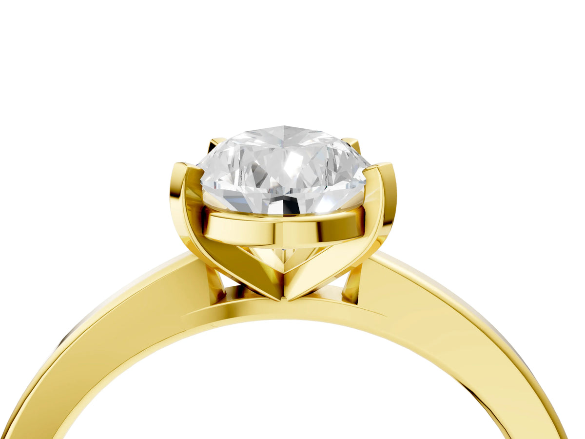 Pear Cut Diamond Solitaire Engagement Ring in Yellow gold with Prong Setting_22