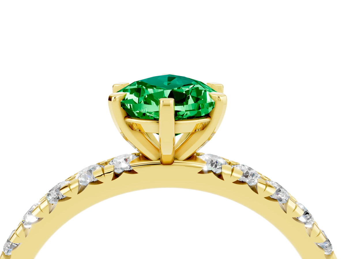 Pear Cut Emerald Pavé Solitaire Ring in Yellow gold with Round Pavé Band and Prong Setting_4